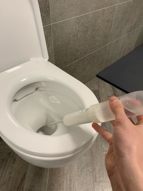 batterij bidet bij wc