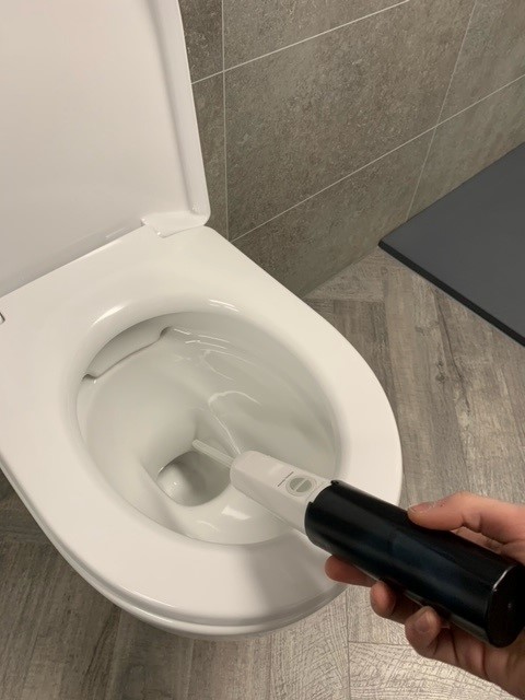 oplaadbare bidet bij wc